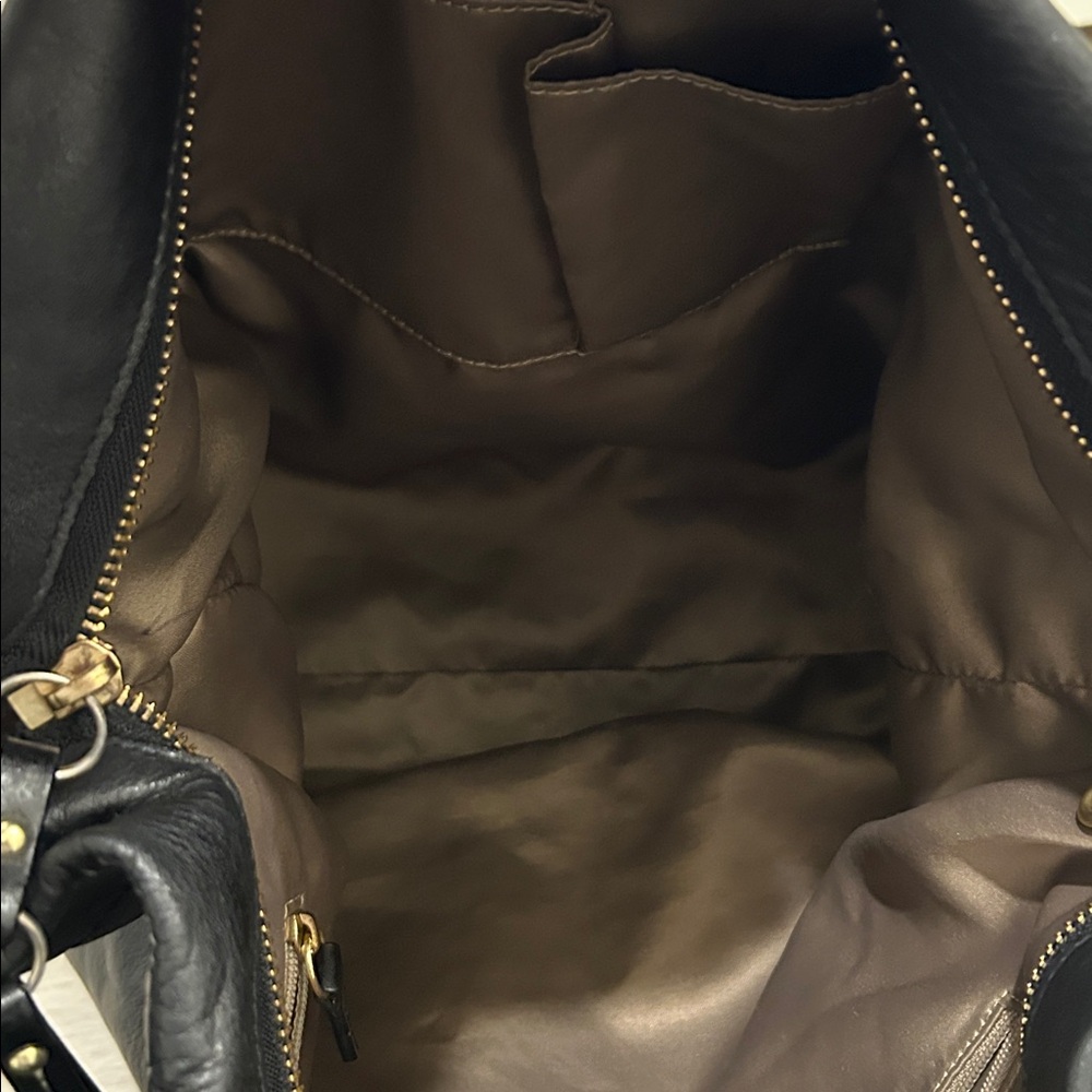 Coach Carly Hobo Bag in Black Leather with Gold Hardware & Turnlocks - Picture 9 of 17